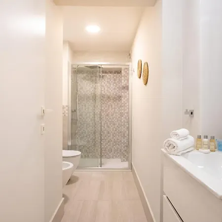 Hub Urban מלון דירות 3*